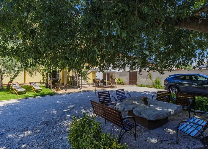 Nino-2 By Interhome Lejlighed Poreč