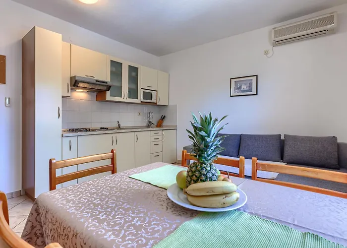 Lejlighed Nino-2 By Interhome Poreč